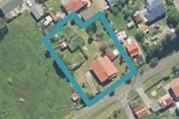 7 Sale Street, Ross