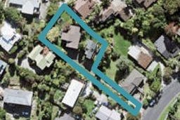 1/970 Beach Road, Torbay, Auckland