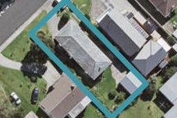 1/64 Bruce Road, Glenfield, Auckland