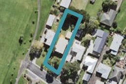 17 Albert Road, Kelston, Auckland