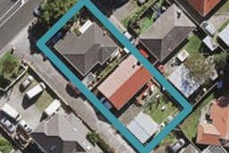 1/16 Ocean View Road, Northcote, Auckland
