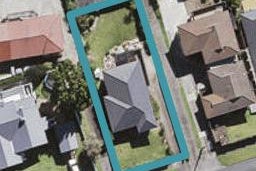 18 Moore Street, Hillcrest, Auckland