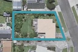 8 Poneke Drive, Waikanae