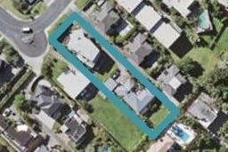 1/16 Marama Street, Castor Bay, Auckland