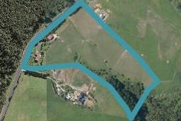 1572 Old North Road, Helensville, Helensville