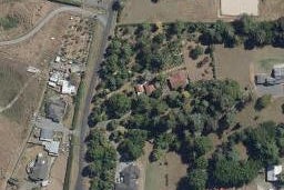 10 Robertson Road, Whatawhata