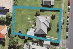 5 Colonial Road, Chatswood, Auckland