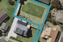 18 Hilltop Road, Clover Park, Auckland