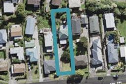 11 Neal Avenue, Glenfield, Auckland