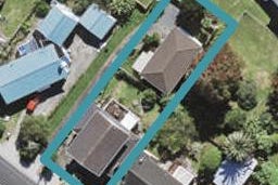 1/27 Kaipatiki Road, Glenfield, Auckland