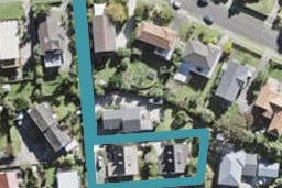 2/139 Weatherly Road, Torbay, Auckland