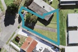 13A Gwendoline Avenue, Te Atatu Peninsula, Auckland