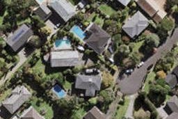 8 Kerrymaria Place, Hillcrest, Auckland