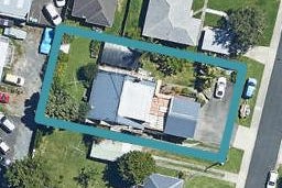 17 Pine Avenue, Otumoetai, Tauranga