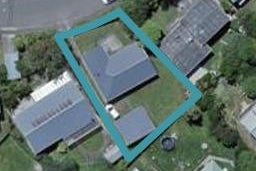 37 Batchelor Street, Newlands, Wellington