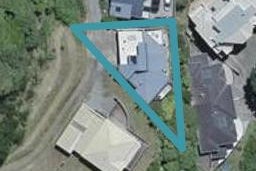 21 Bank Road, Northland, Wellington