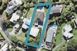 2/31 Bayview Road, Browns Bay, Auckland