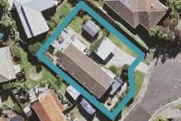 2/4 Titiwai Place, Birkenhead, Auckland