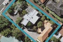 2/96 Shakespeare Road, Milford, Auckland