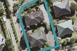 2/36 Pupuke Road, Hillcrest, Auckland