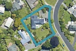10 Grand Vue Road, Kawaha Point, Rotorua