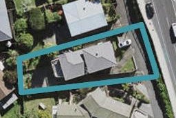 2/566 Glenfield Road, Bayview, Auckland