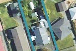 136 Pembroke Road, Stratford