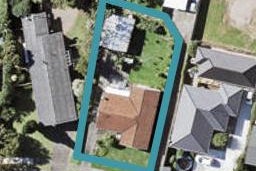 11 Wells Road, Bucklands Beach, Auckland