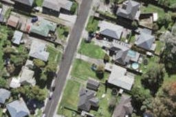2/5 Preston Avenue, Henderson, Auckland