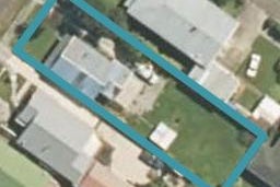 100 Hall Street, Hokitika