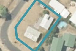 108 The Square, Whangamata