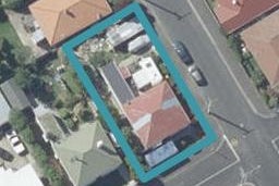 16 Nicholson Street, Forbury, Dunedin