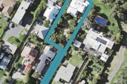 5A Pohutukawa Road, Beachlands, Auckland