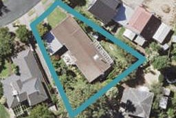 18 Cornelian Crescent, Half Moon Bay, Auckland