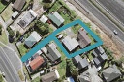 1/296 Triangle Road, Massey, Auckland