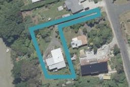 27 Bank Road, Warrington, Waikouaiti