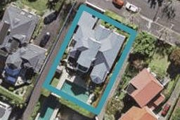 16 Clarence Road, Northcote Point, Auckland