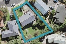 127 Kia Ora Road, Beach Haven, Auckland