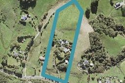 2 Wairere Road, Henderson