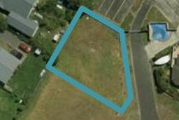 22 Barbados Way, One Tree Point