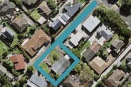 1/11 Carlton Street, Hillsborough, Auckland