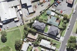 5A Vardon Road, Green Bay, Auckland