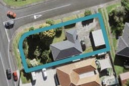 2 Hereford Street, Te Atatu Peninsula, Auckland