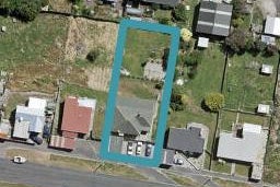 241 Barrow Street, Bluff