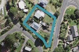 17 Korora Road, Oneroa, Waiheke Island