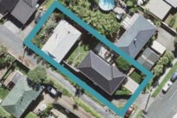 2/132 Verran Road, Birkdale, Auckland