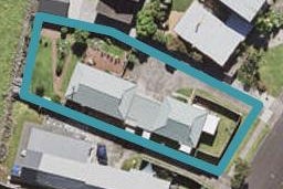 2/115 Muir Avenue, Mangere Bridge, Auckland