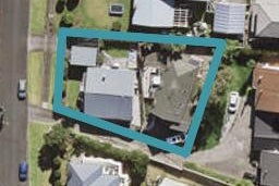 2/9 Alfred Street, Northcote Point, Auckland
