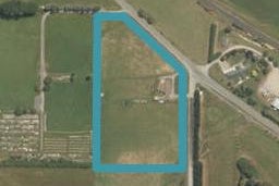 4 Old Manse Road, Clinton