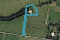 96 Flint Road West, Stratford